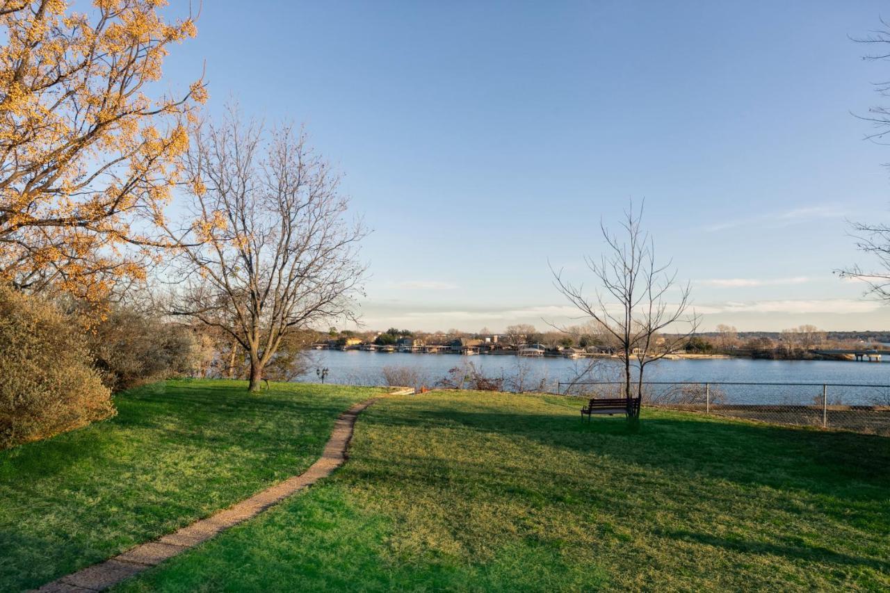 Blue Heron Bed And Breakfast On Lake Granbury Exterior foto